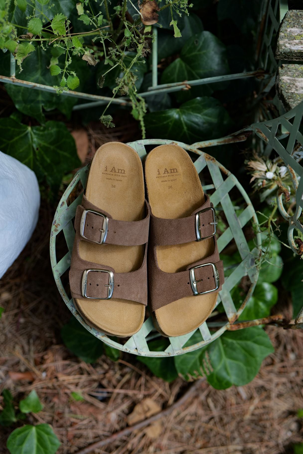 Mules en cuir taupe I AM 6497S Suede vison - Confort et style pour l'été