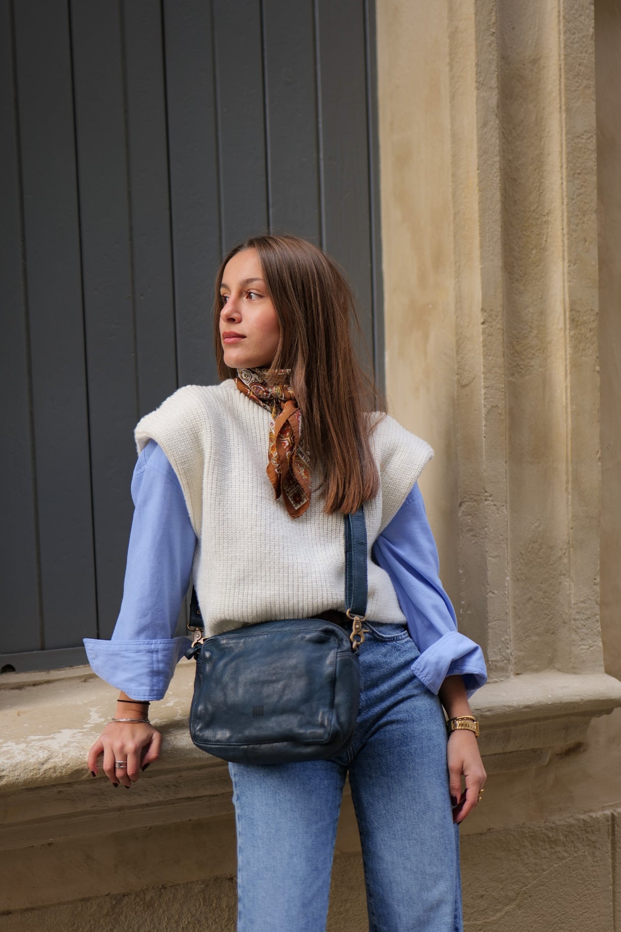 Sac bandoulière en cuir de bovin - BIBA