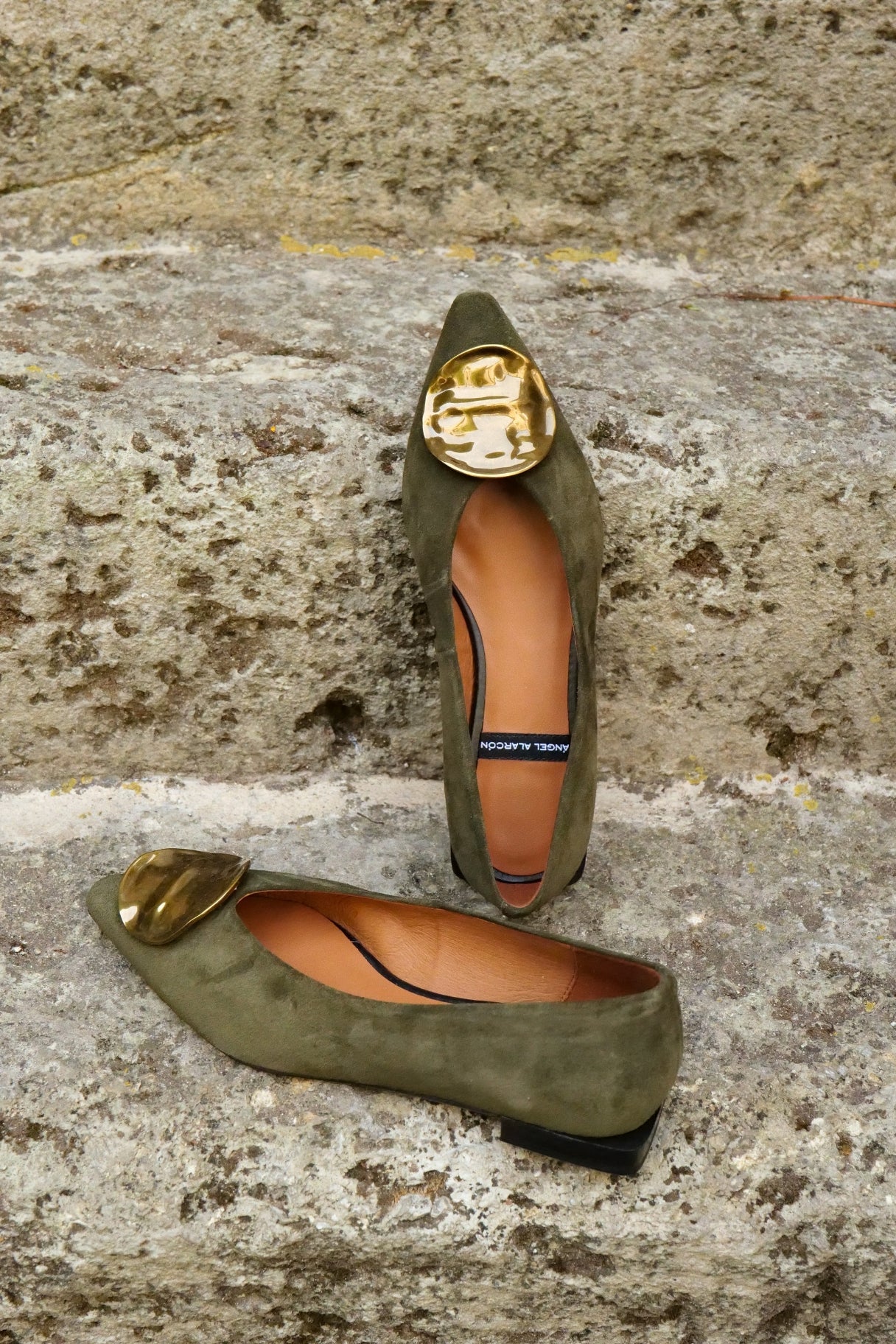 Ballerines Taya en cuir suédé vert foncé Ángel Alarcón