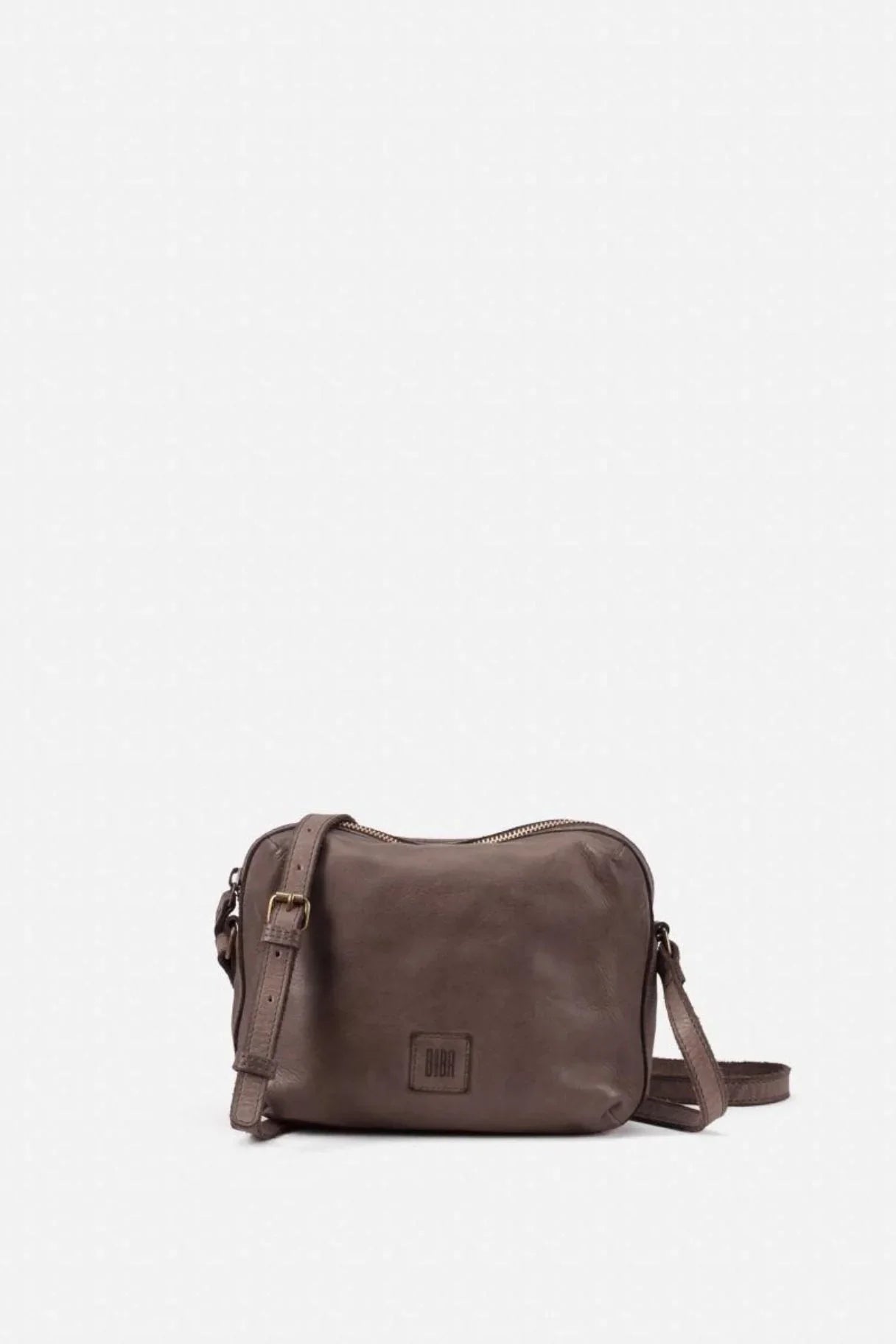 Petit sac en cuir boston biba BT20 couleur marron foncé photo produit distribué par Nappa maroquinerie