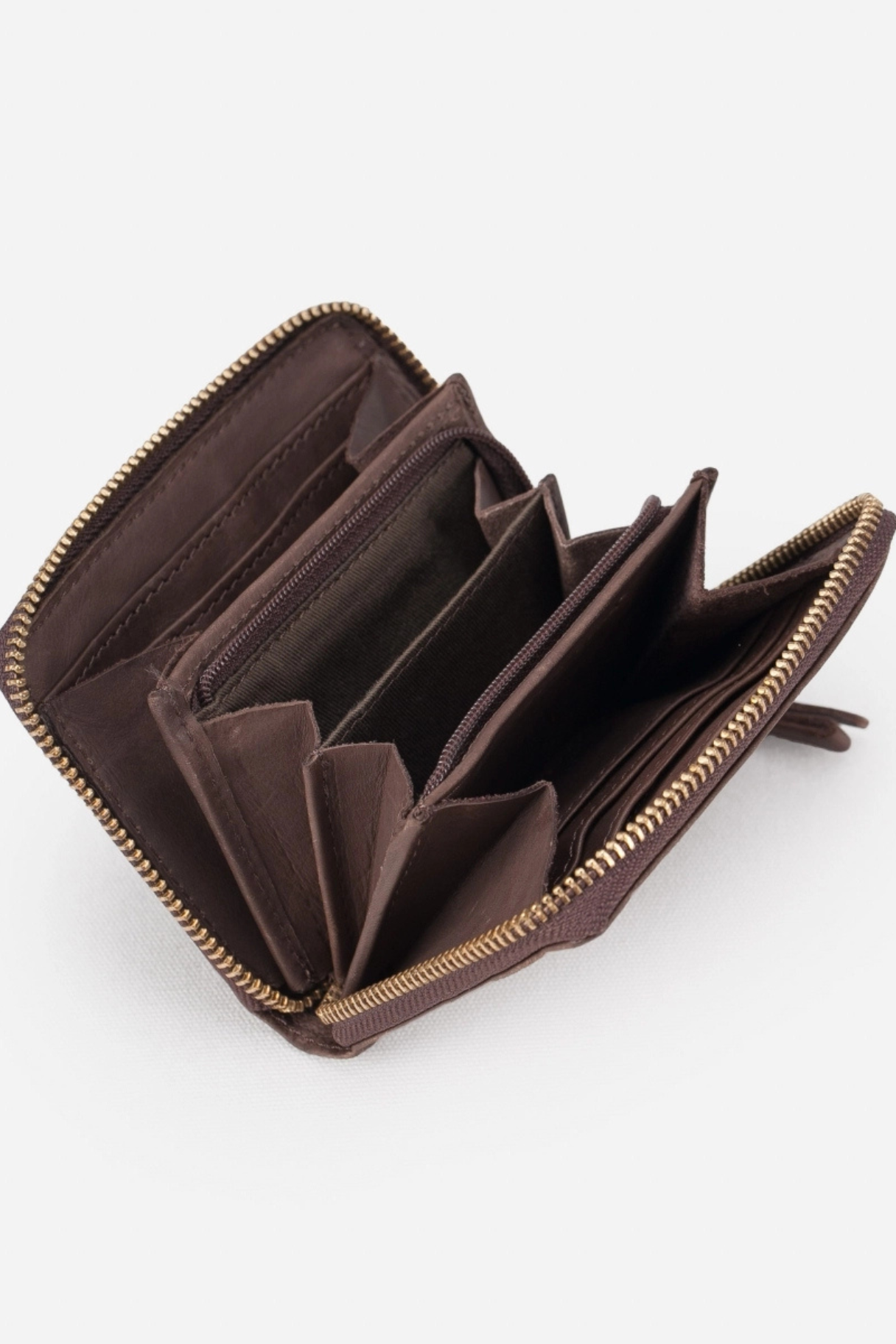 Portefeuille en cuir BIBA Boston – Moyen format zippé et pratique