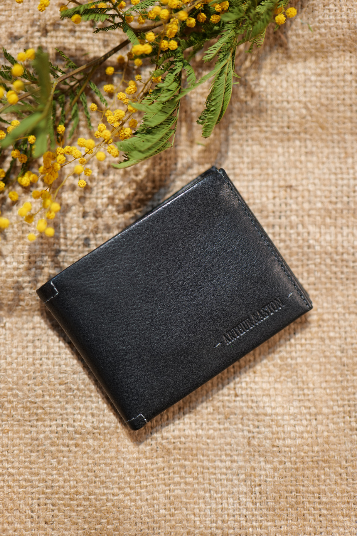 Portefeuille italien en cuir noir pour homme Arthur & Aston