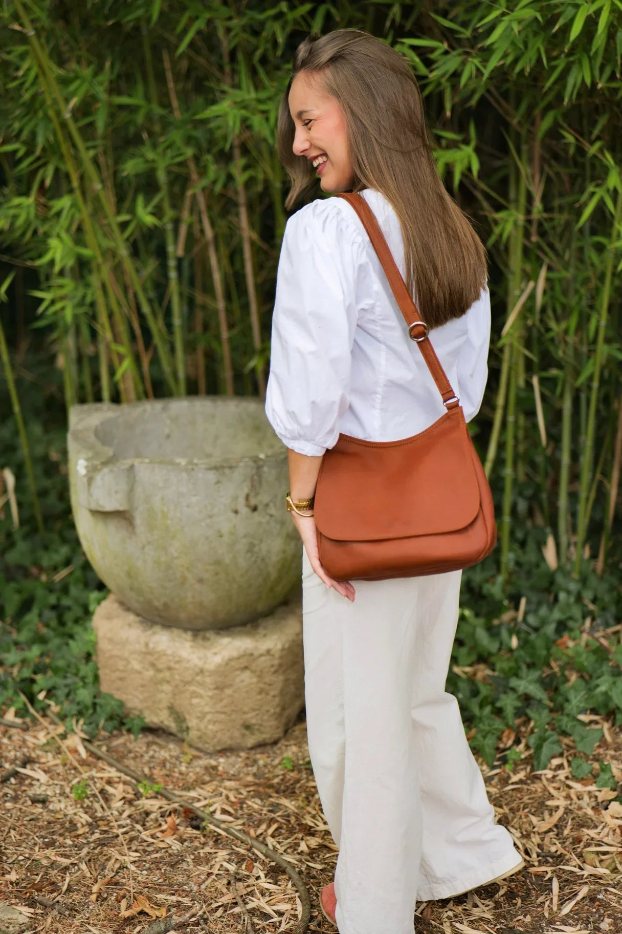 Sac Artémis Avel & Men porté à l’épaule