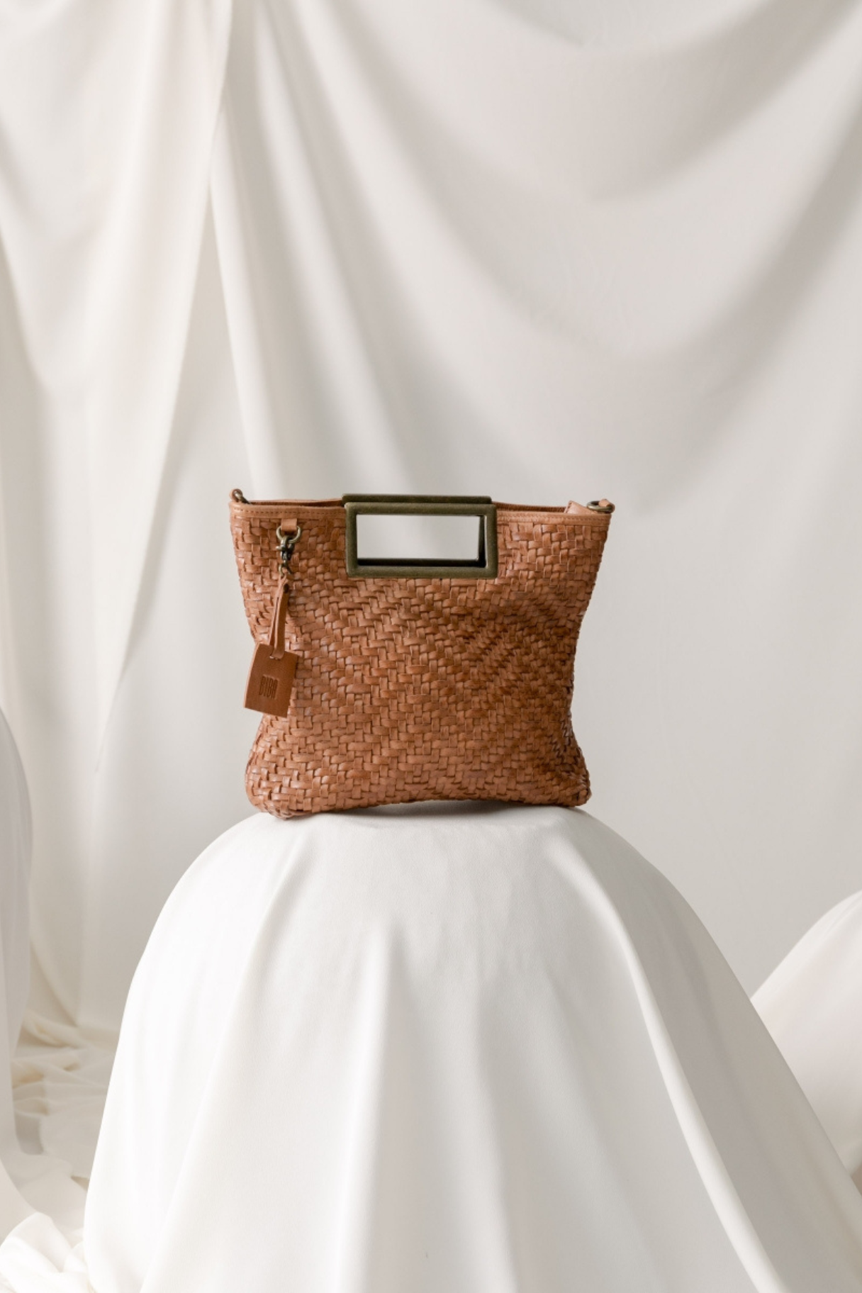 Sac en cuir tressé Biba CAP2L