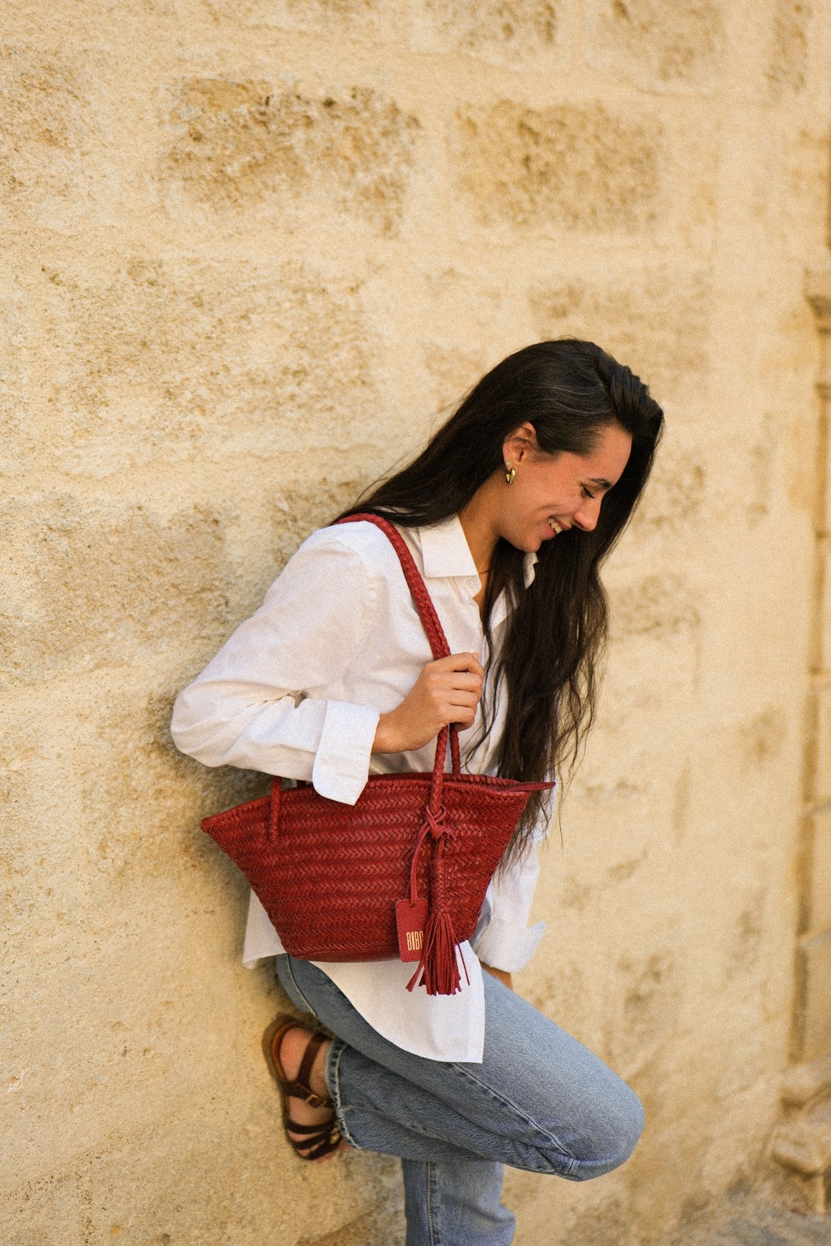 Panier BIBA Perkins PER14L en cuir tressé bordeaux porté