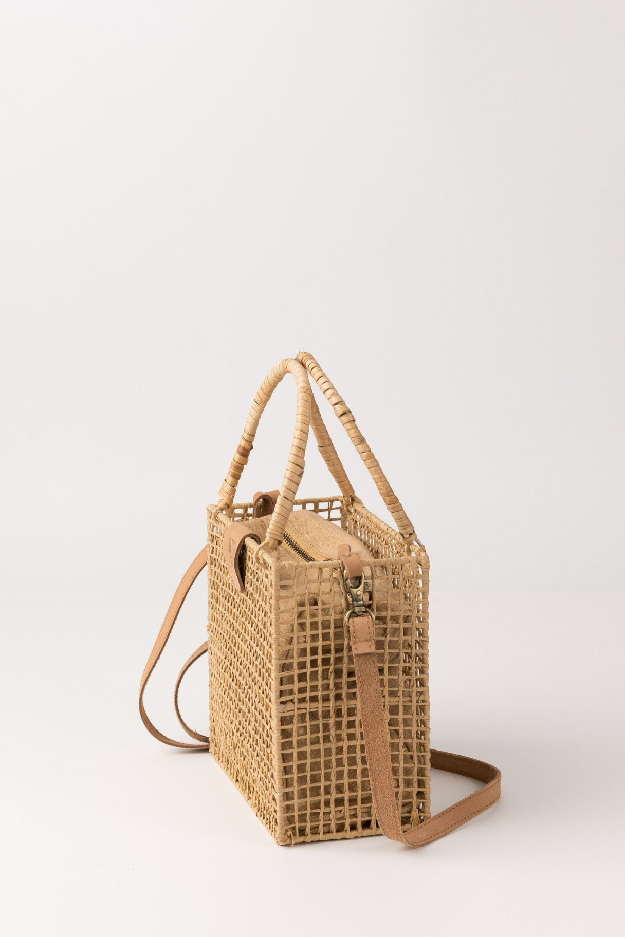 Sac panier Biba raffia profil avec bandoulière cuir ajustable