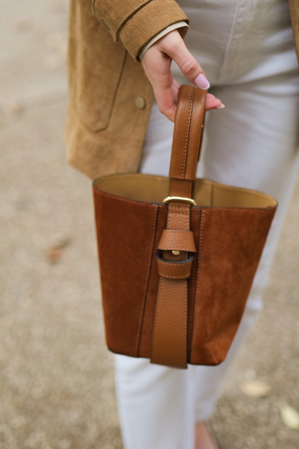 Sac à main en forme de seau - couleur cognac