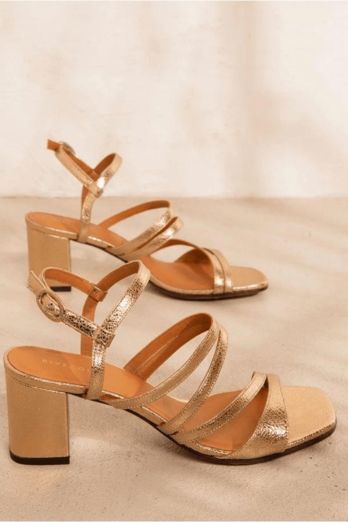 Rivecour sandales n°653 Gold - Des lignes graphiques et minimalistes - Nappa Maroquinerie