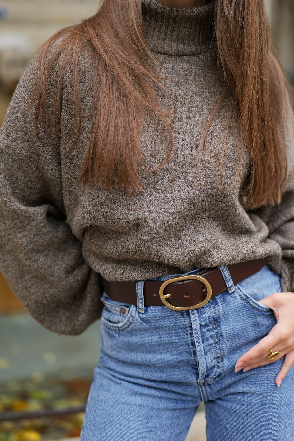 Ceinture Colette – Ceinture femme en cuir marron, grande boucle ovale dorée