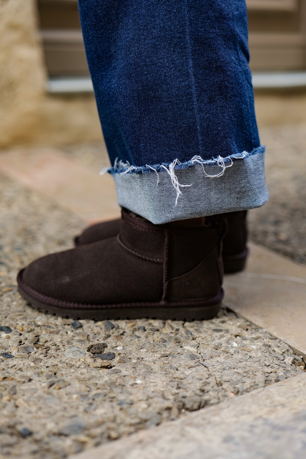 Bottines en cuir suédé marron foncé Kelara - Confort et style pour l'hiver