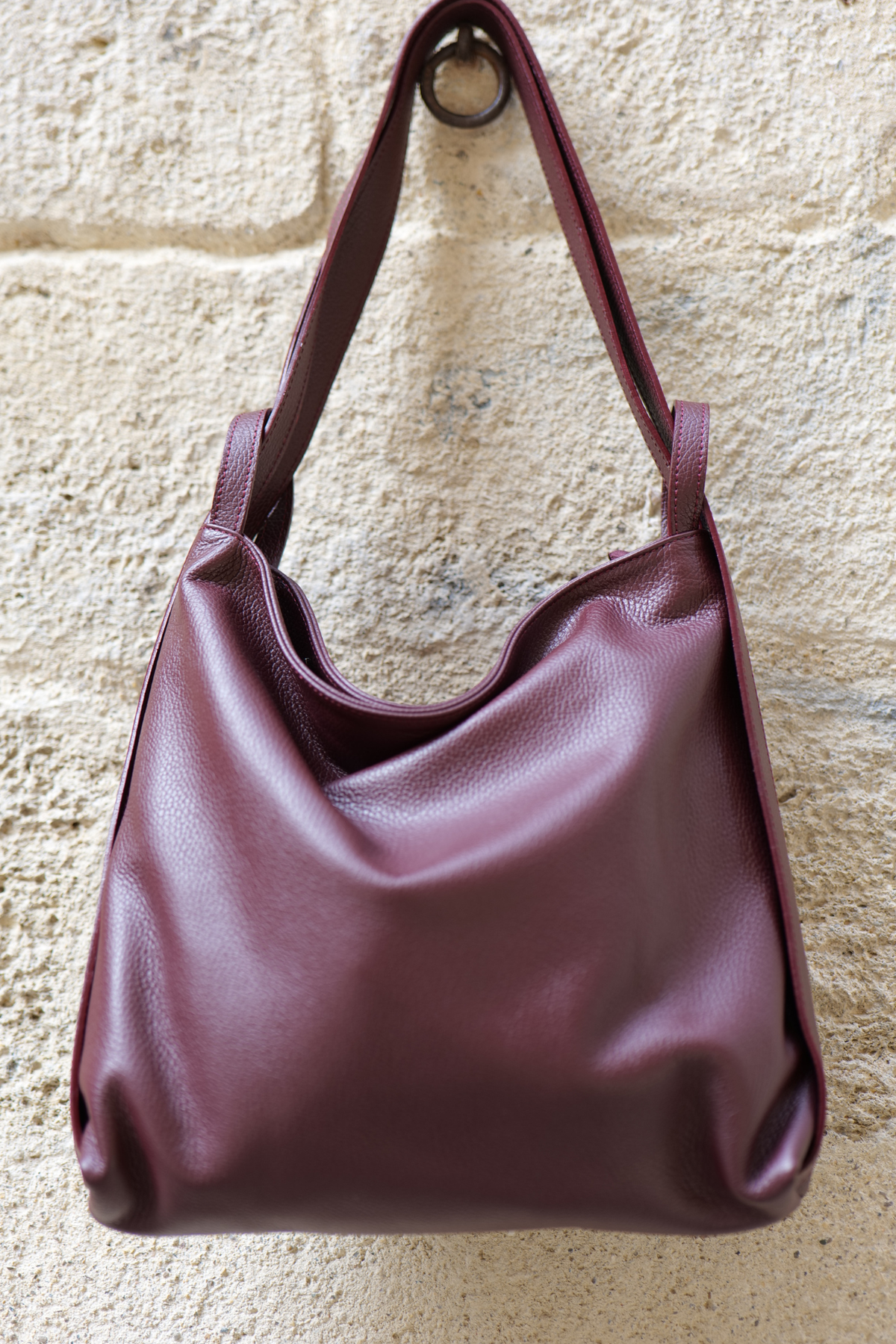 Sac convertible sac à dos violet foncé