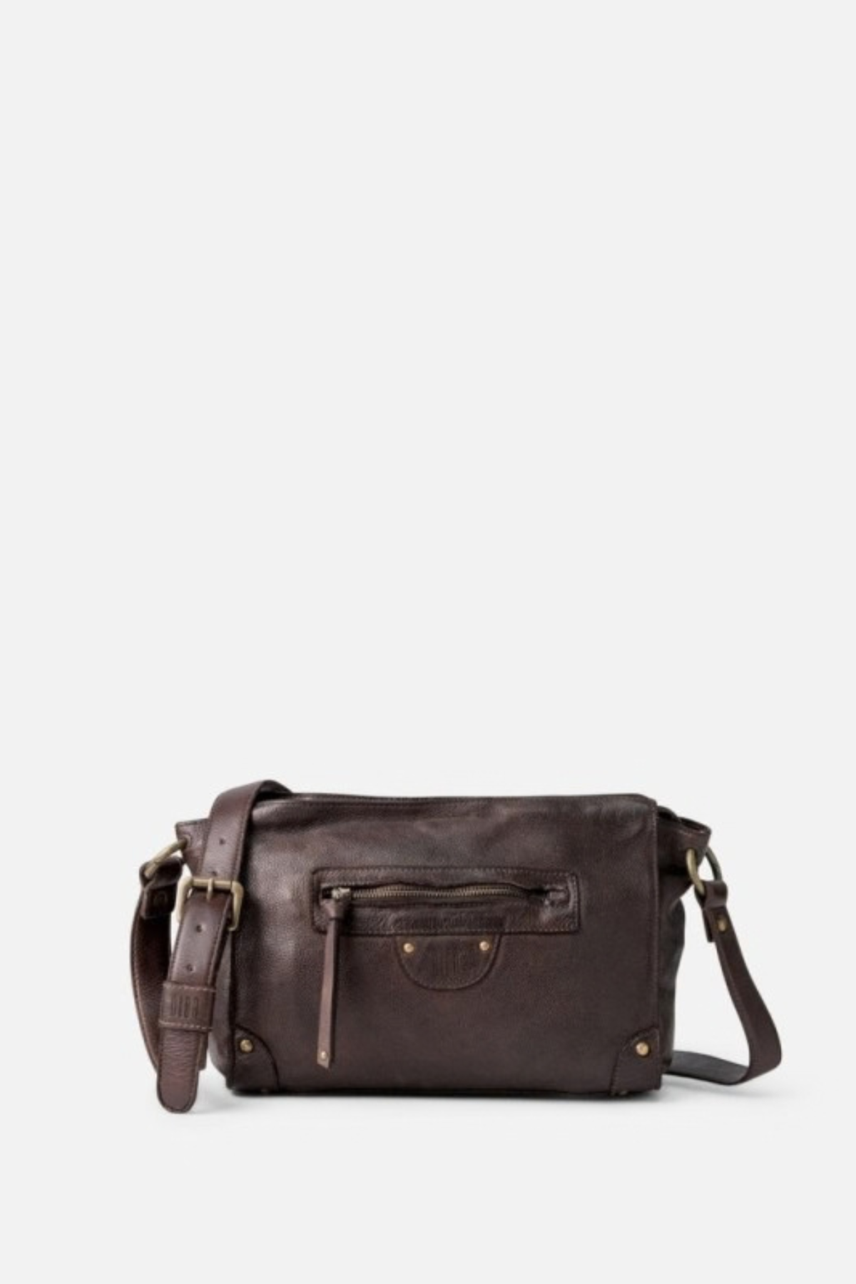 Sac Alaska Biba en cuir de vachette lavé marron foncé, rivets laiton vieilli
