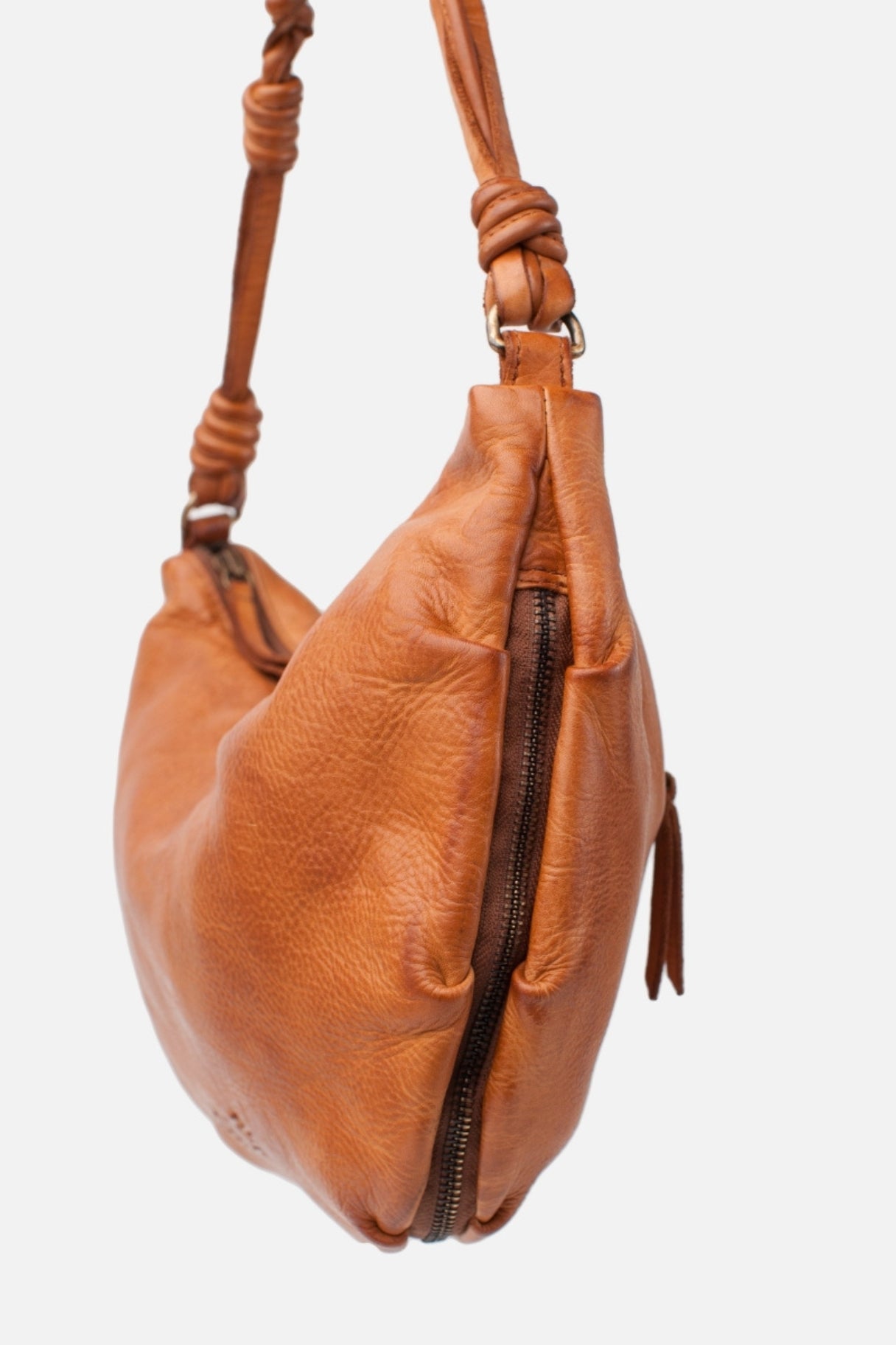 Sac hobo en cuir tressé Niland NIL1L de Biba - charme authentique et design raffiné